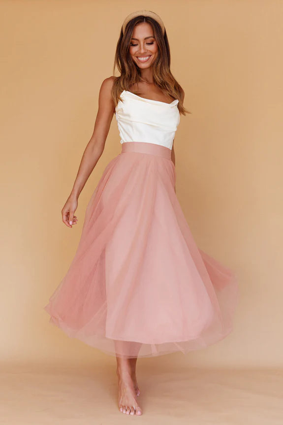💕 Lipstick Tulle Skirt