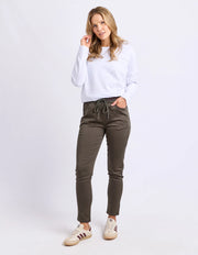 Sylvia Jogger Dark Khaki