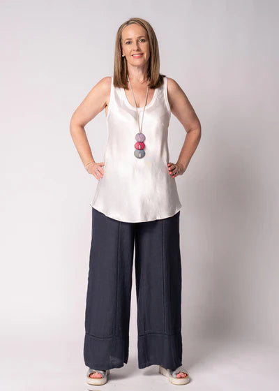 Toyah Singlet in Mondena Pink