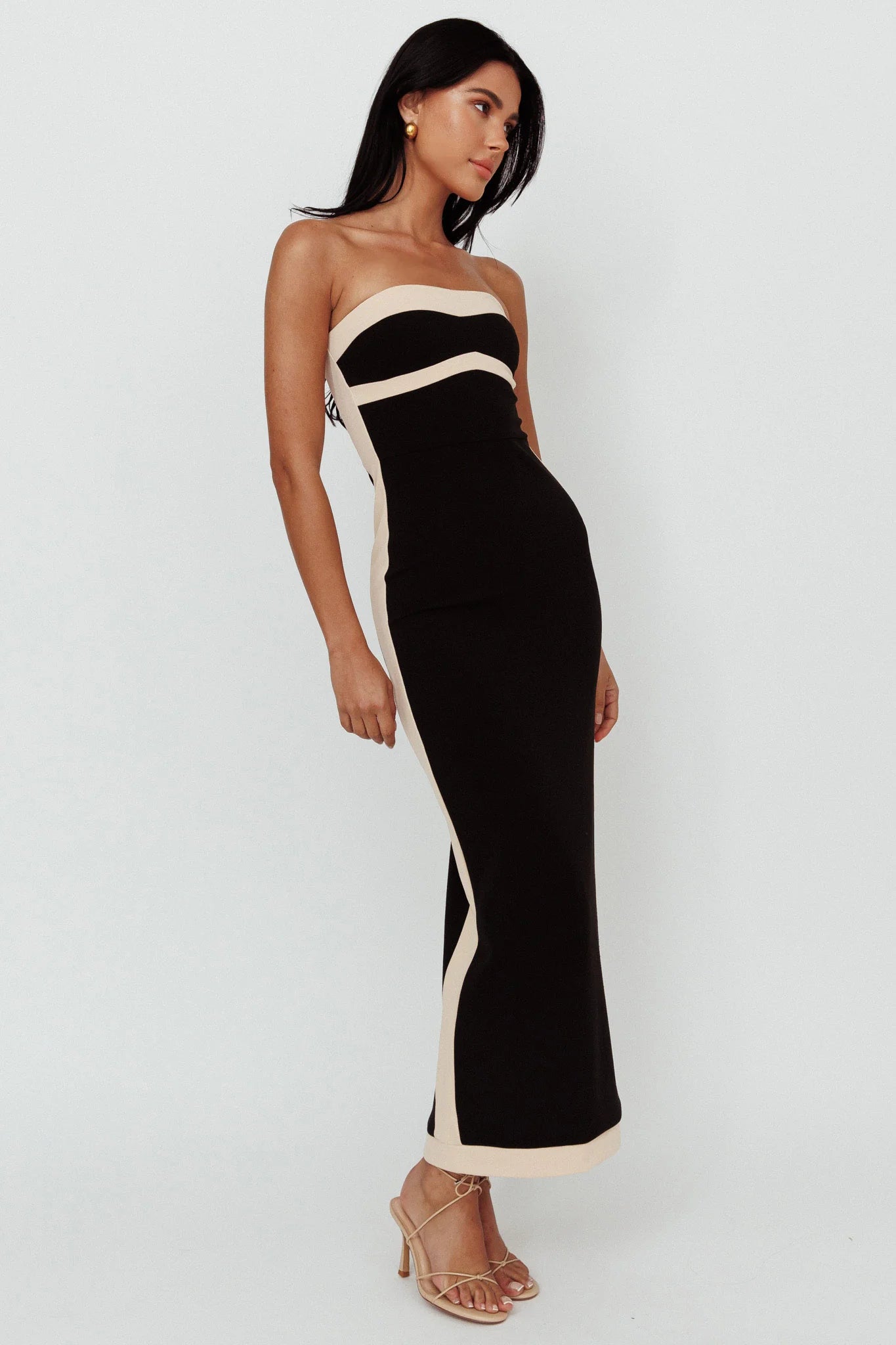 Capri Contrast Knit Strapless Dress – Black & Beige