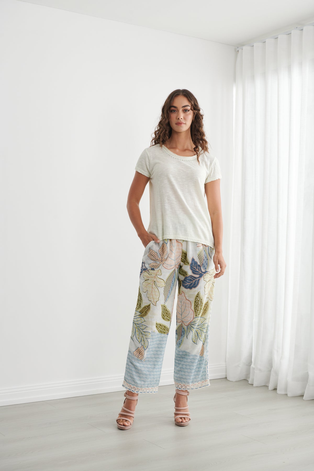 Caju Womens Round Neck Tee w/Hand Stitchwork - CZ1201 - Honeydew