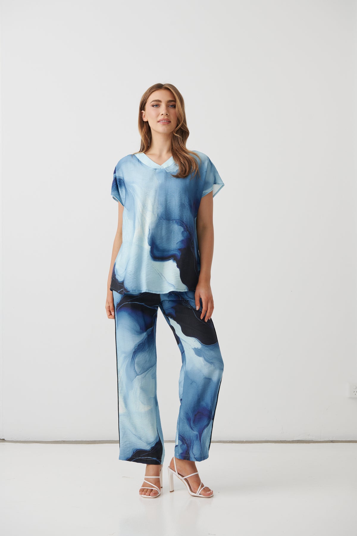 Desert Mirage Blouse with V Neck - Blue