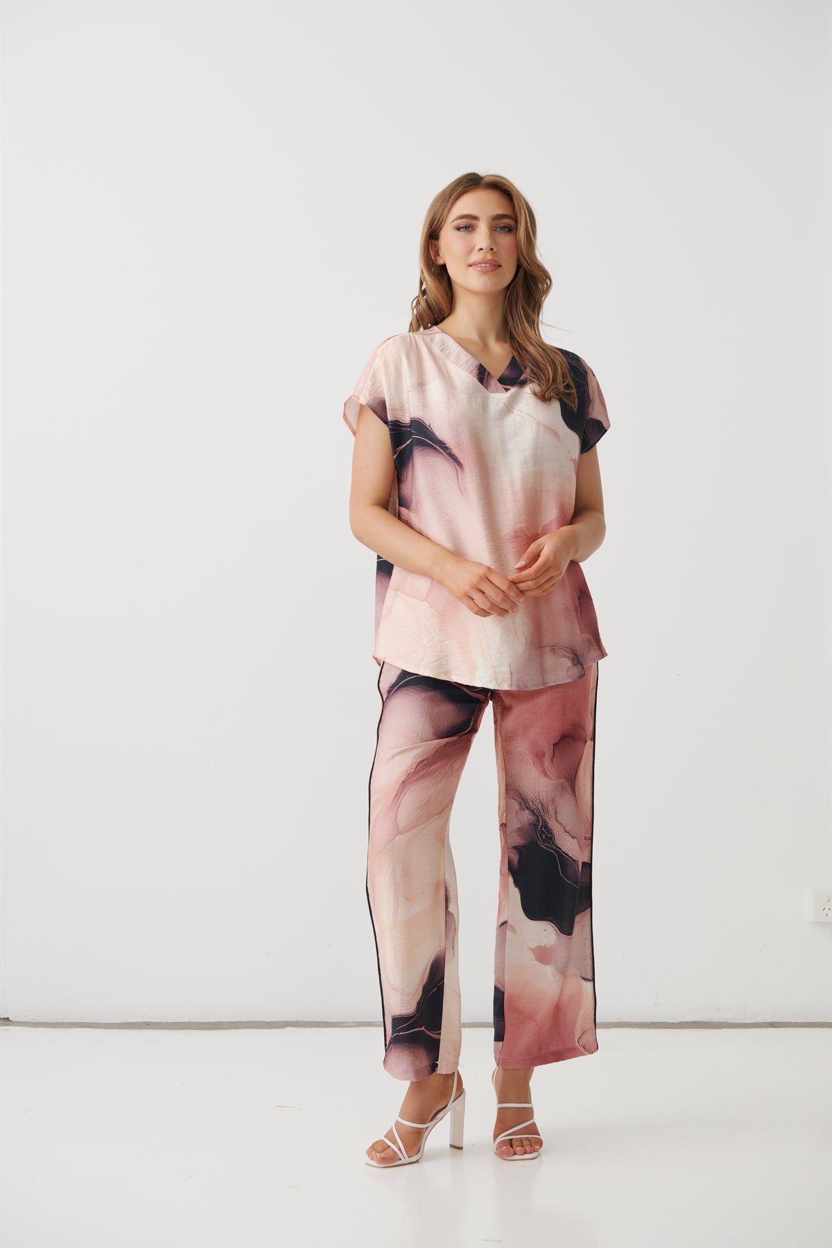 Desert Mirage Blouse with V Neck -Pink