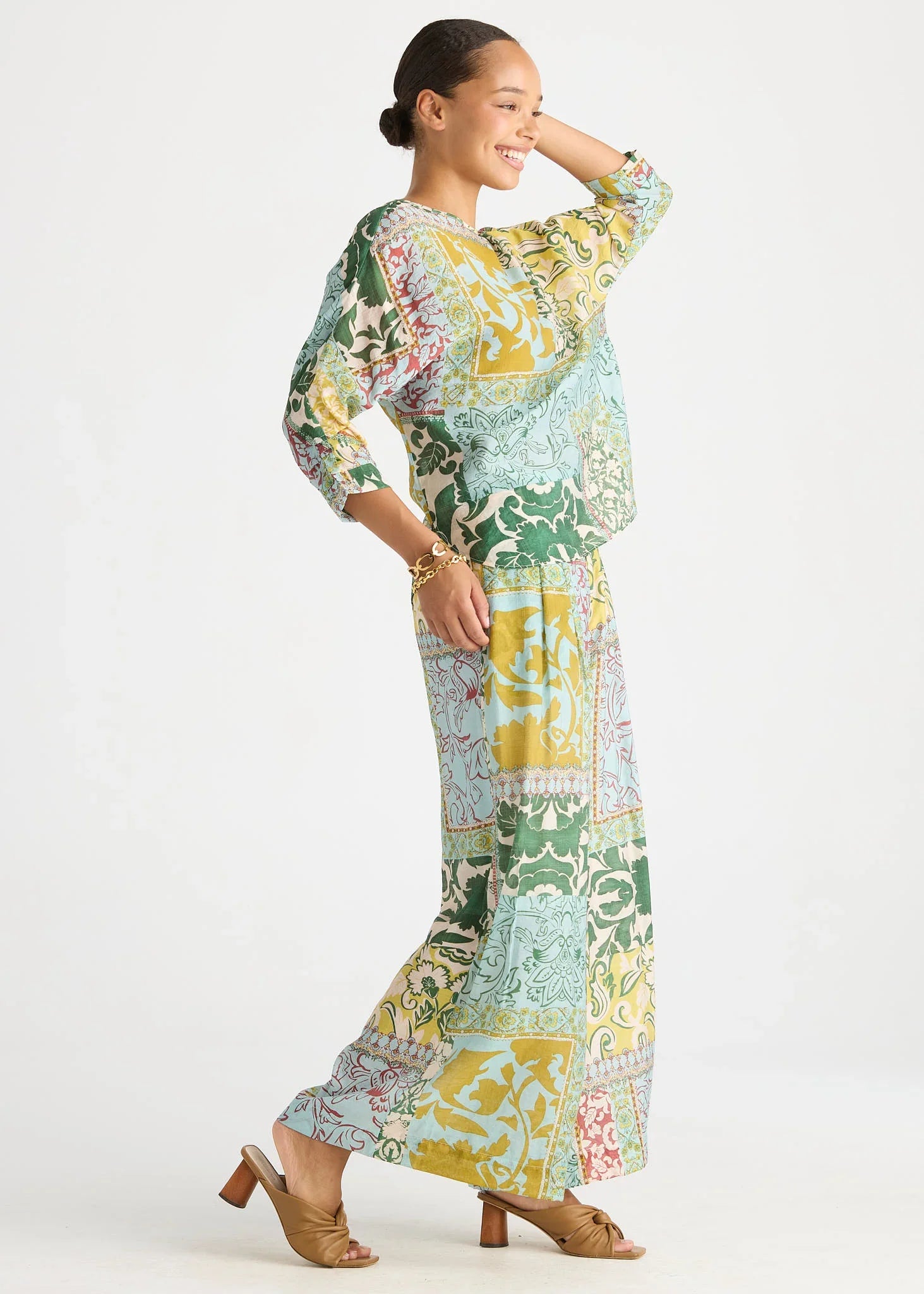 Relaxed Print - Mosaic