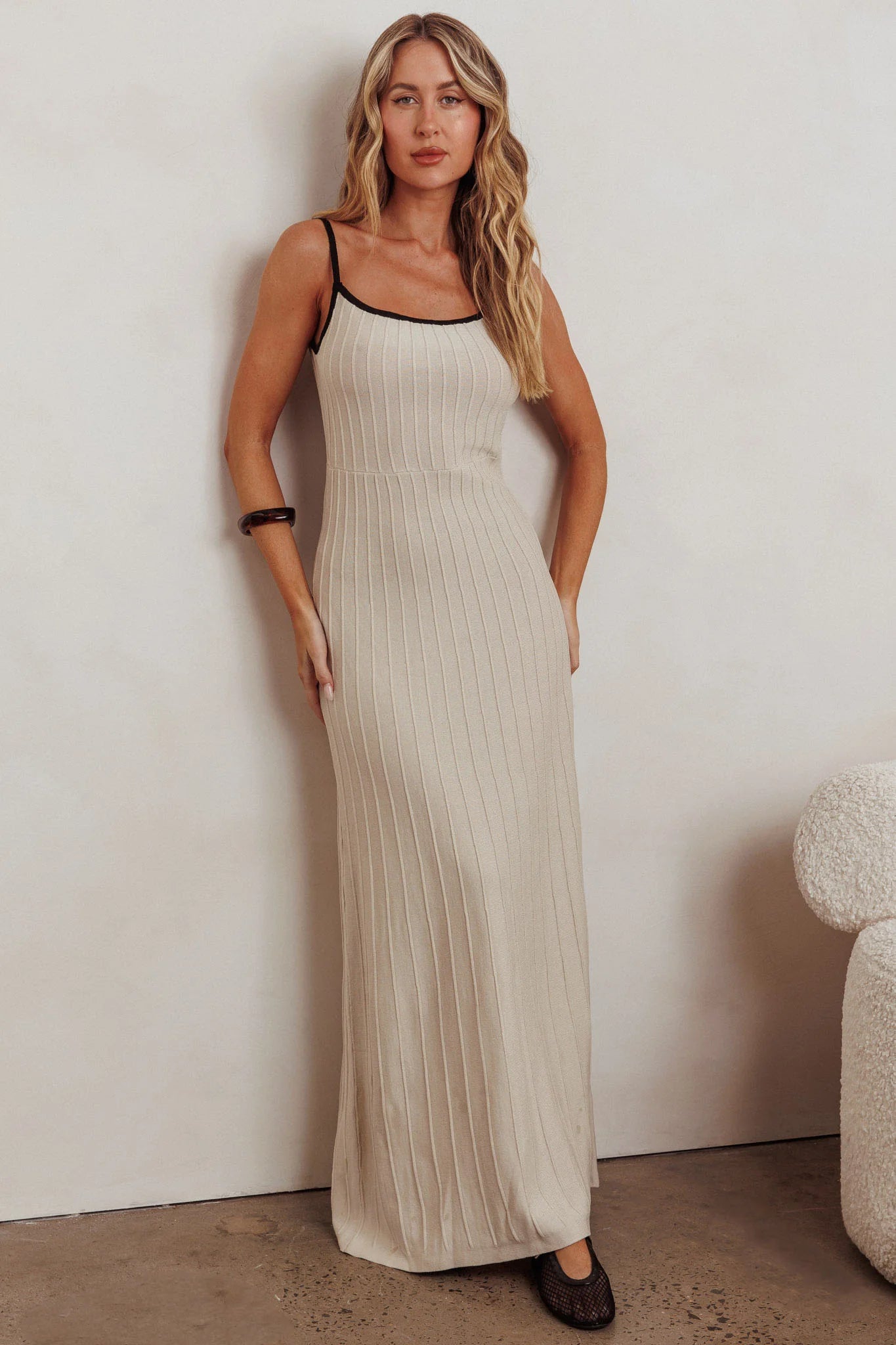 Parisian Muse Ribbed Knit Dress – Oat