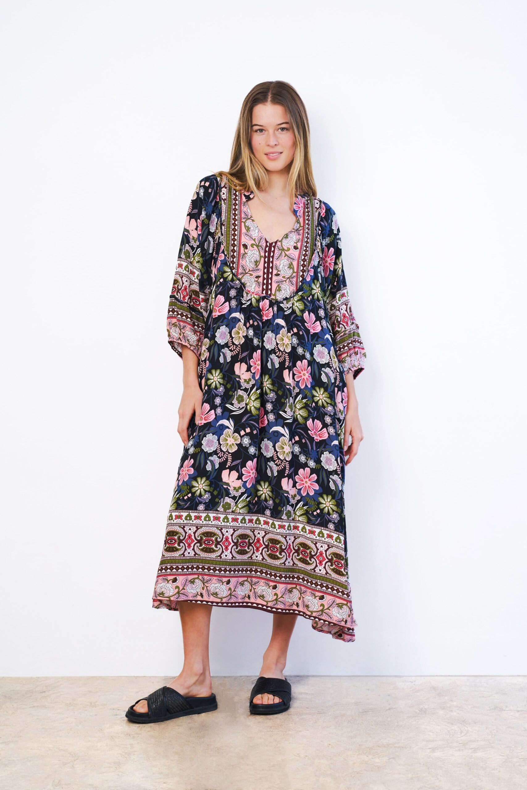 Andrade Dress – Black Floral