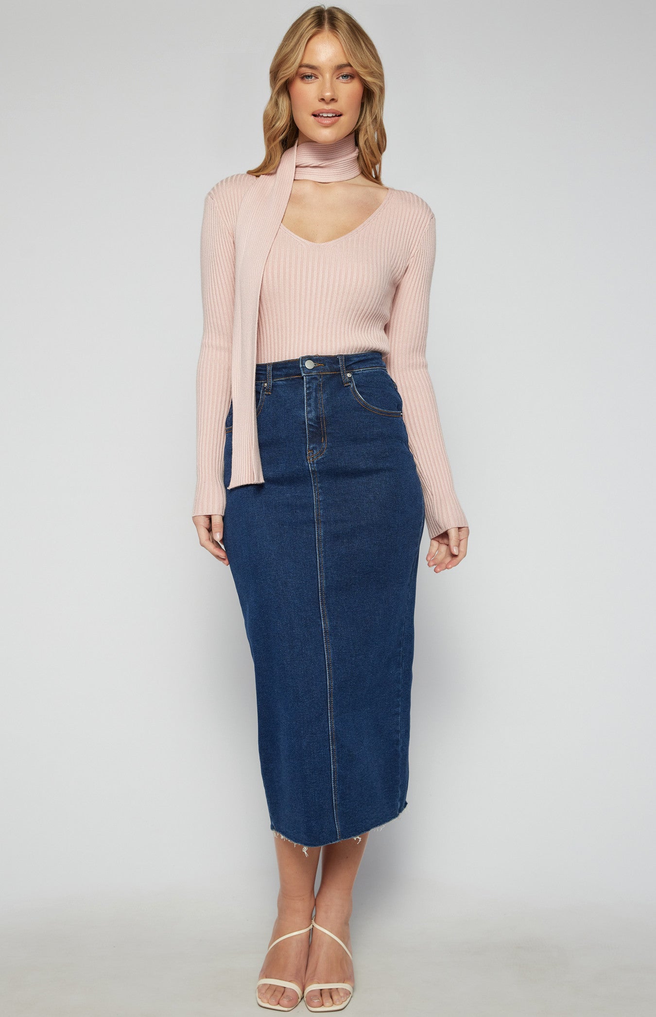 V Neckline Knit Top with Scarf Detail