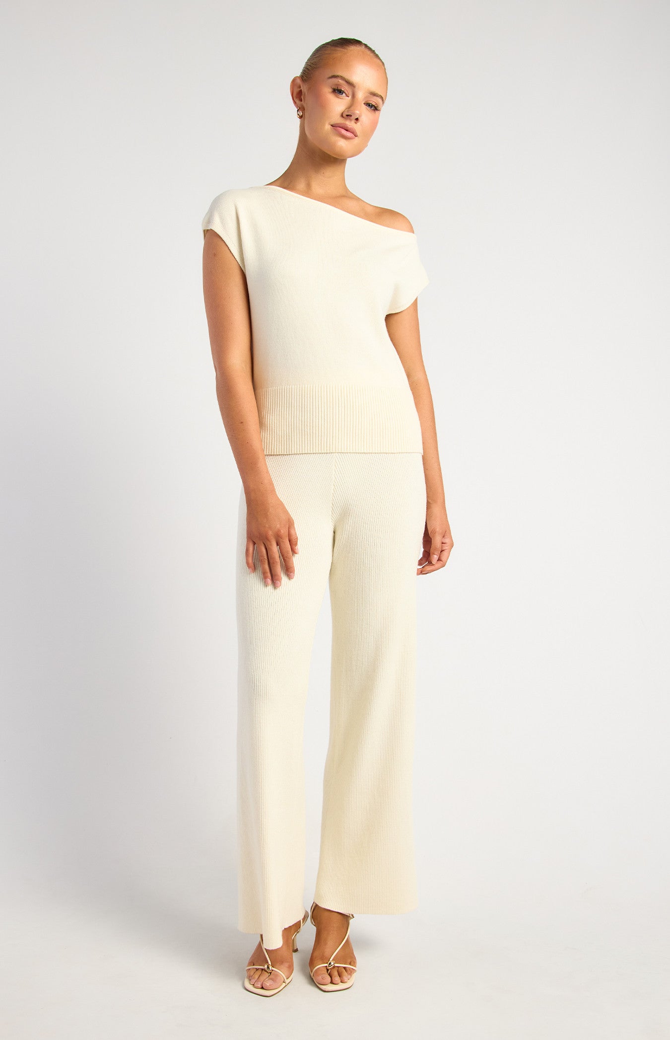 Cinched Waist Ribbing Knit Top