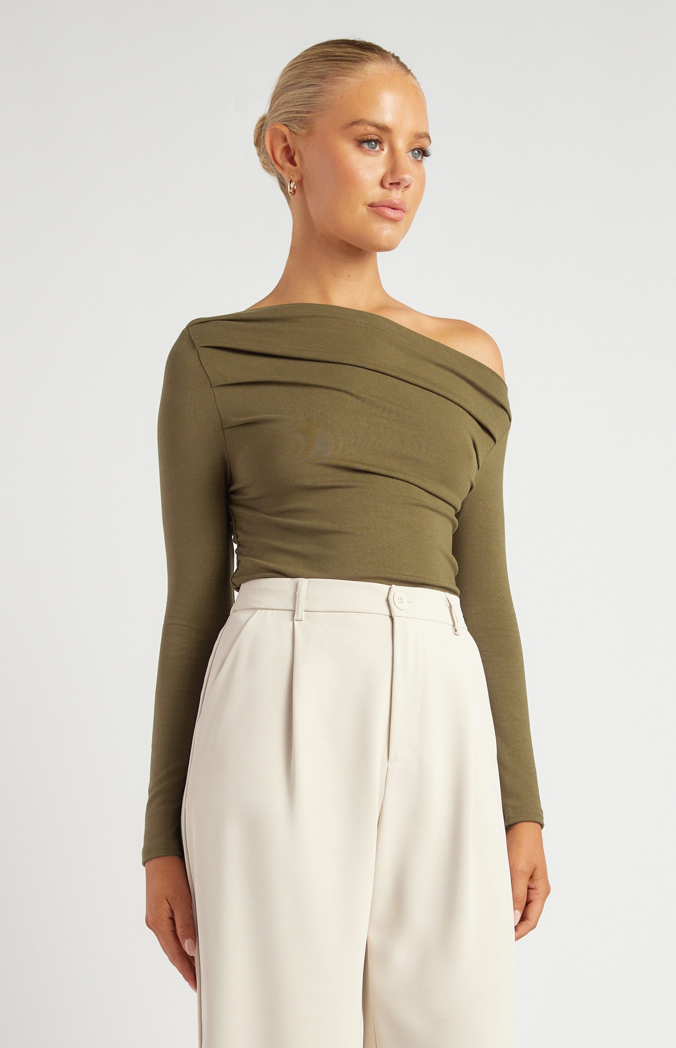 Two Way Wear Neckline Jersey Top with Ruched Side Seams