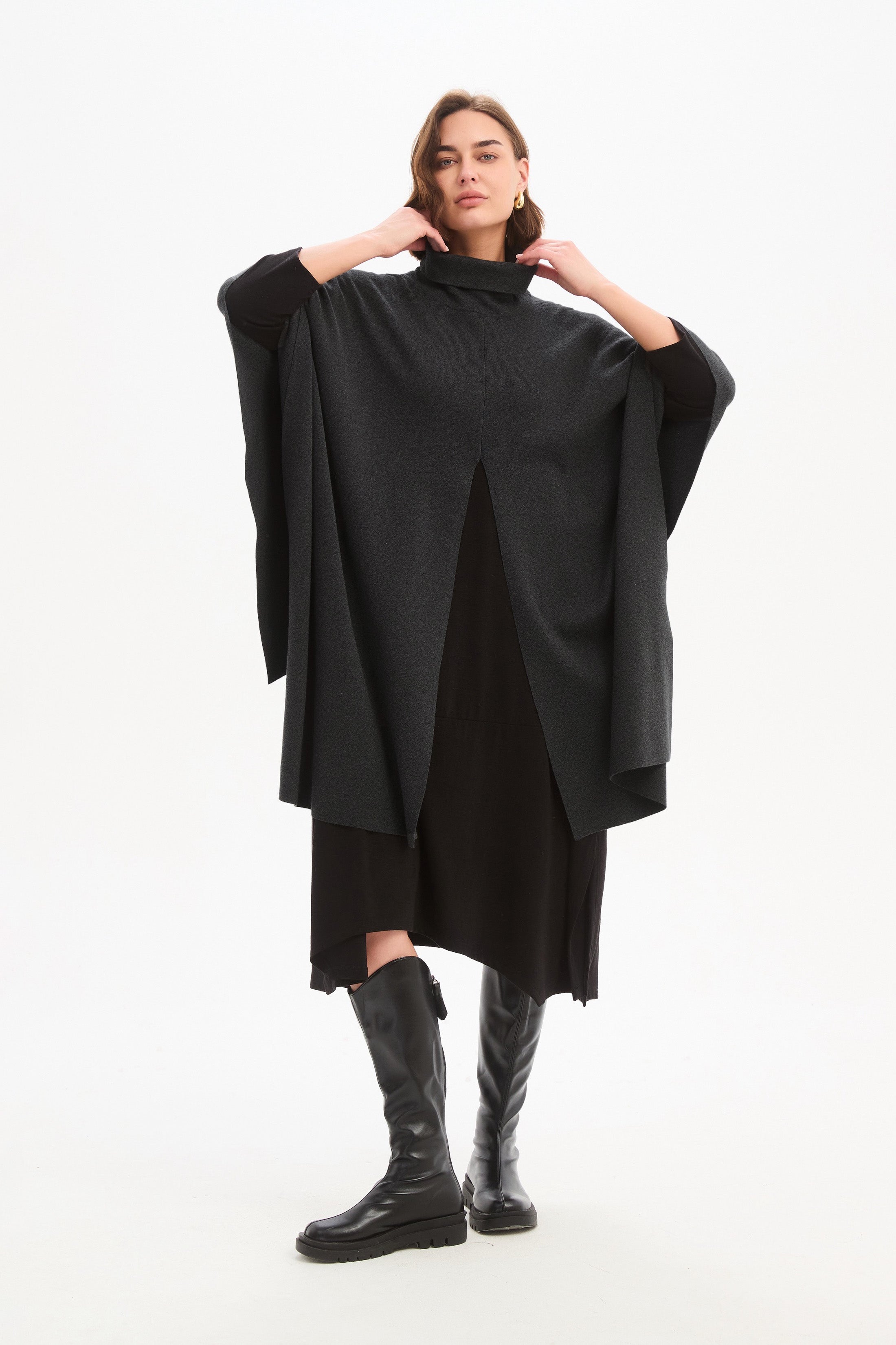 CROSSOVER WRAP KNIT - Charcoal